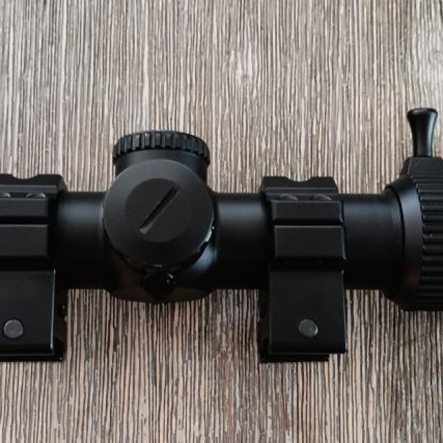 MIRA CVLIFE LPVO 1-6 CON RETICULA ILUMINADA $75
