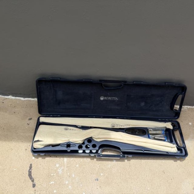 Escopeta Beretta semi automática