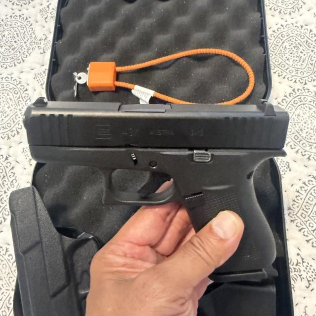 La tengo  G43x  bien nueva