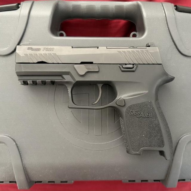 SIG Sauer P320 Compact