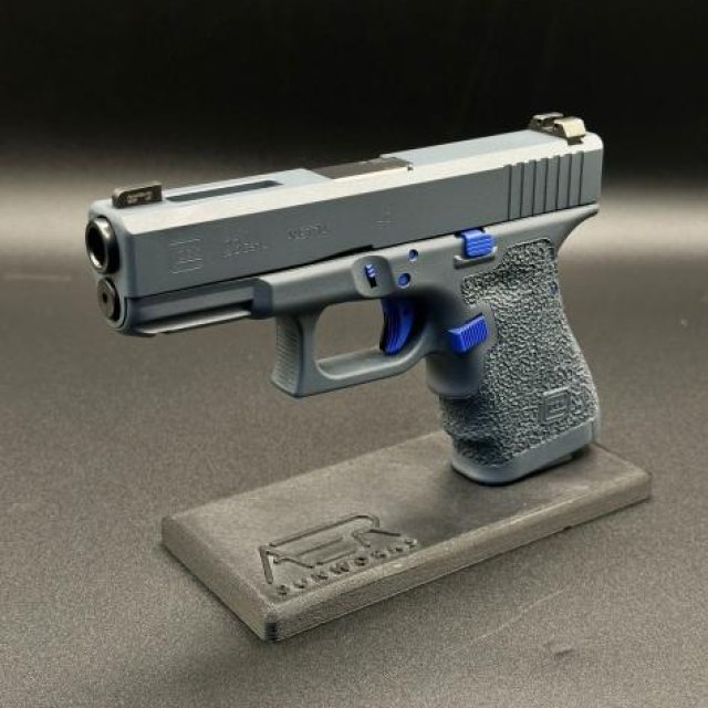 Glock 3 Generación modelo 23 custom por los mejores y compensada