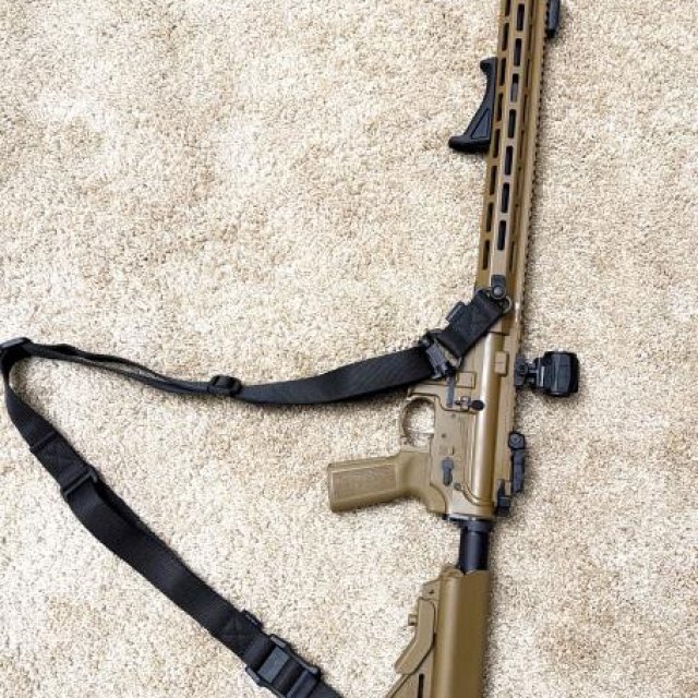 Springfield Armory Saint Victor