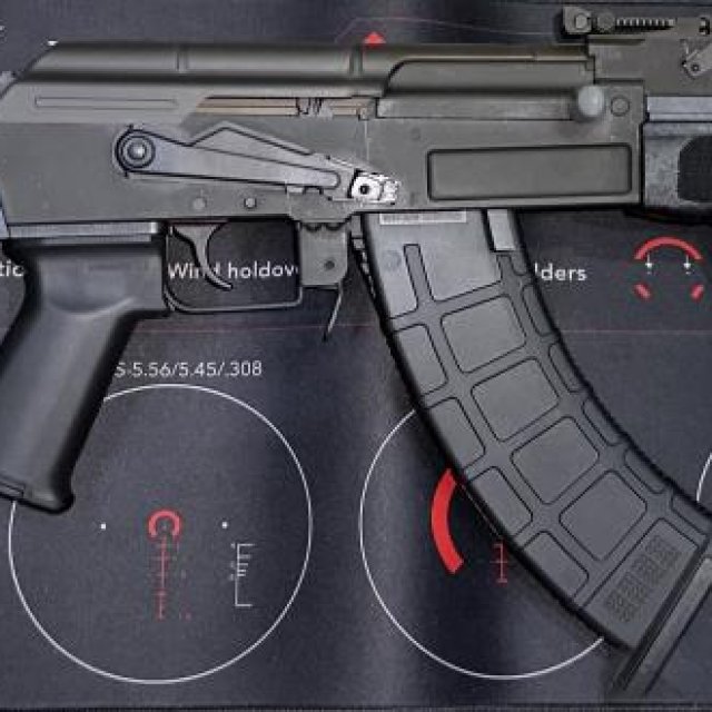 AK47 Century Arms 7.62 X 39mm Pistol literalmente nueva