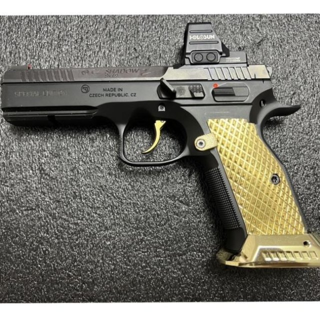 CZ SHADOW 2 Gold Limited Edition