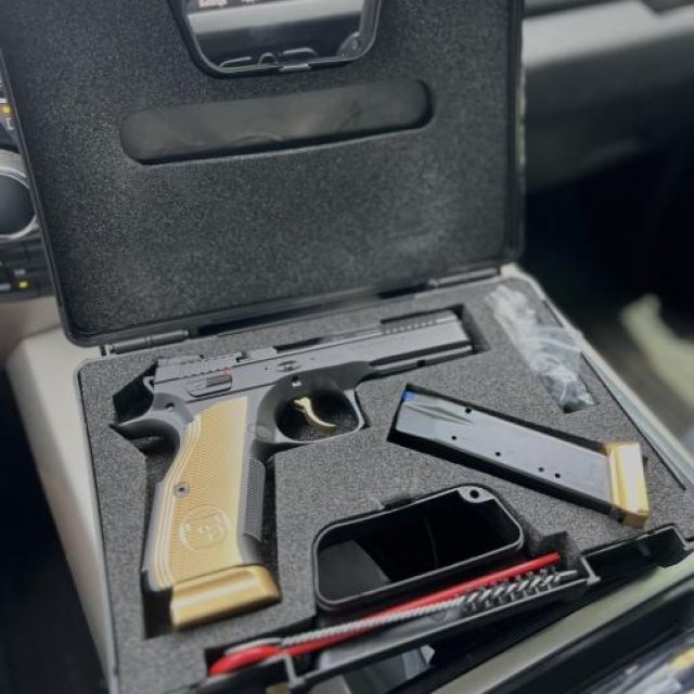 CZ SHADOW 2 Gold Limited Edition Optic Ready