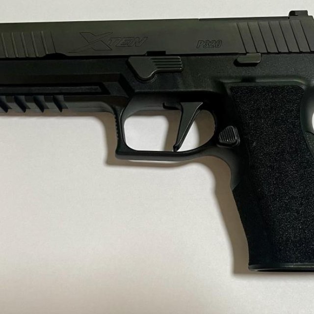 Sig Sauer P320 XTEN