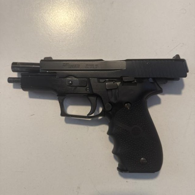 Sig Sauer P226 W. Germany