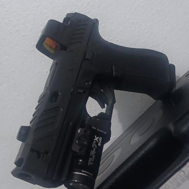 Shadow System CR920XP compensada