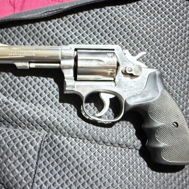 Magnum 4” Smith &Wesson nitido