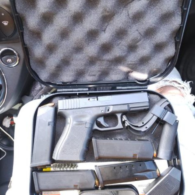 Glock 19