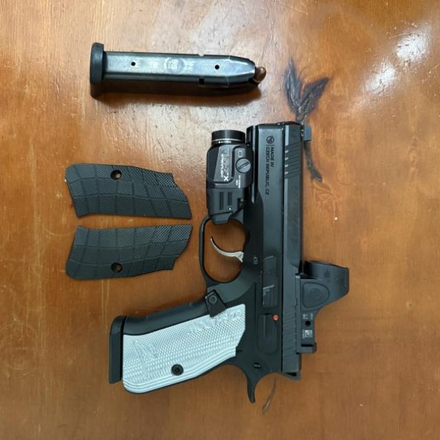 CZ shadow 2 compact