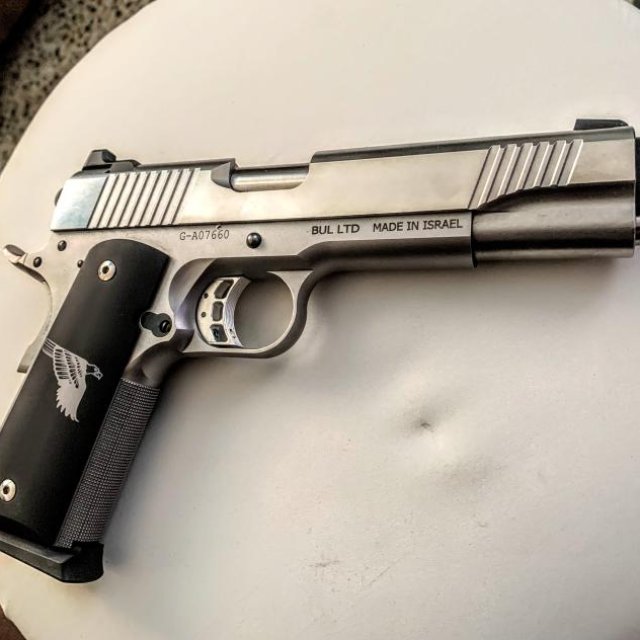 Pistola Desert Eagle  .45