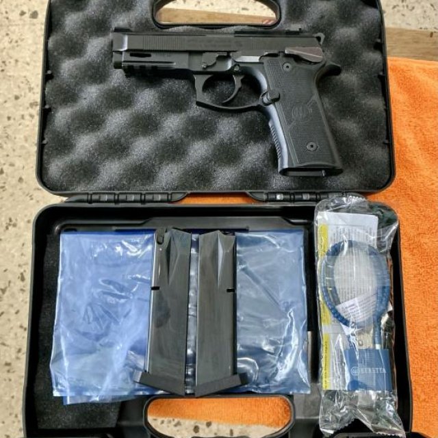 BERETTA 92GTS Centurion (4.2” barrel length) 9mm + Holster (Solo Venta)