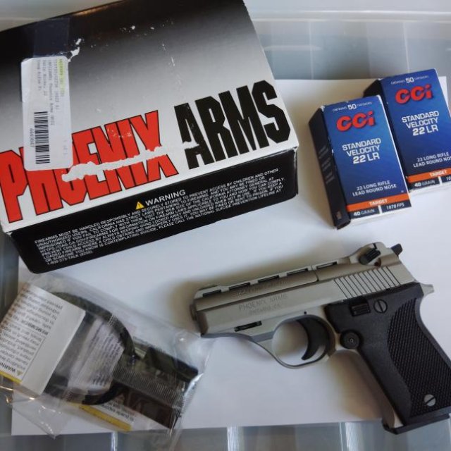 Pistola Phoenix Arms 22 LR