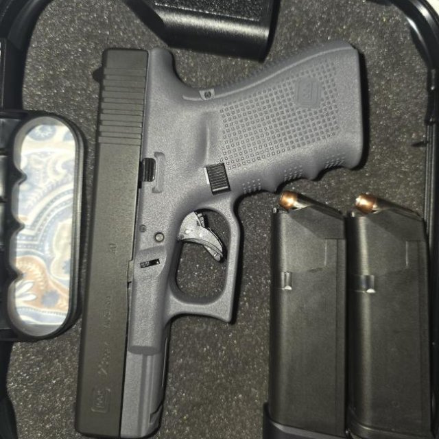 Glock 23