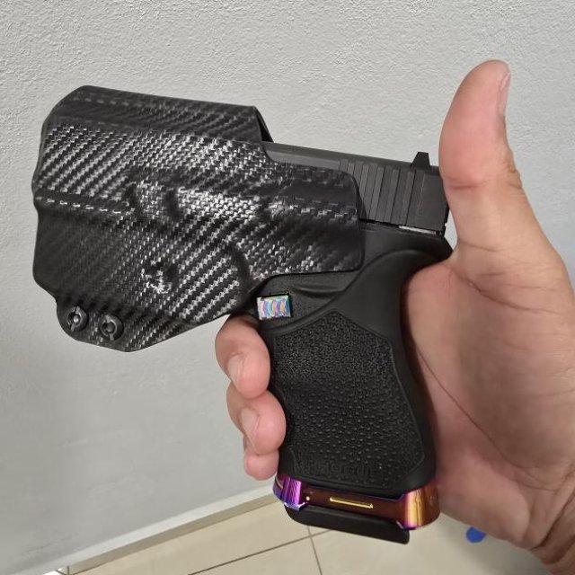 Se vende o Busco shield x comp