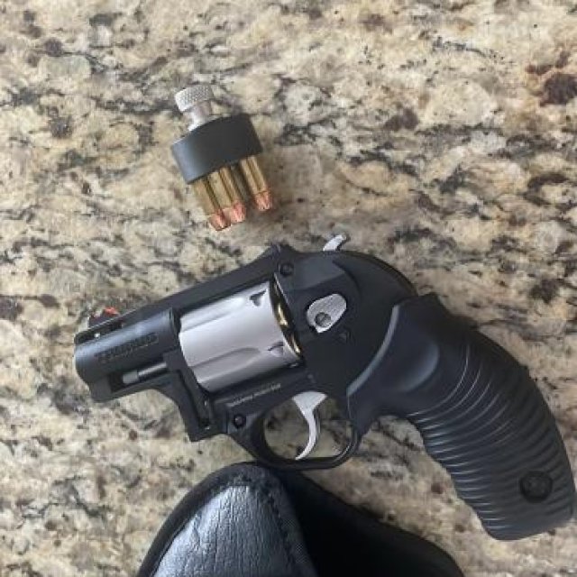 Taurus protector poly 38 especial y 357 magnum