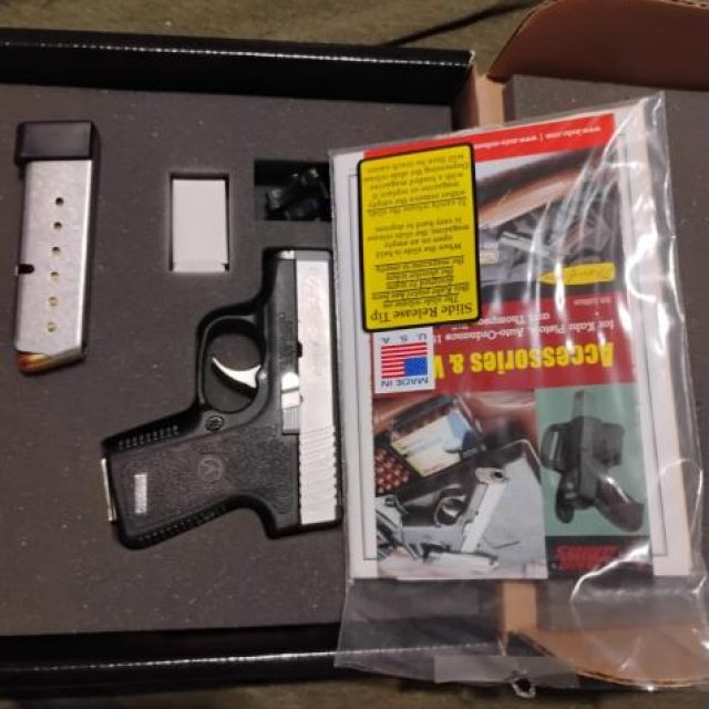 Kahr CW 380