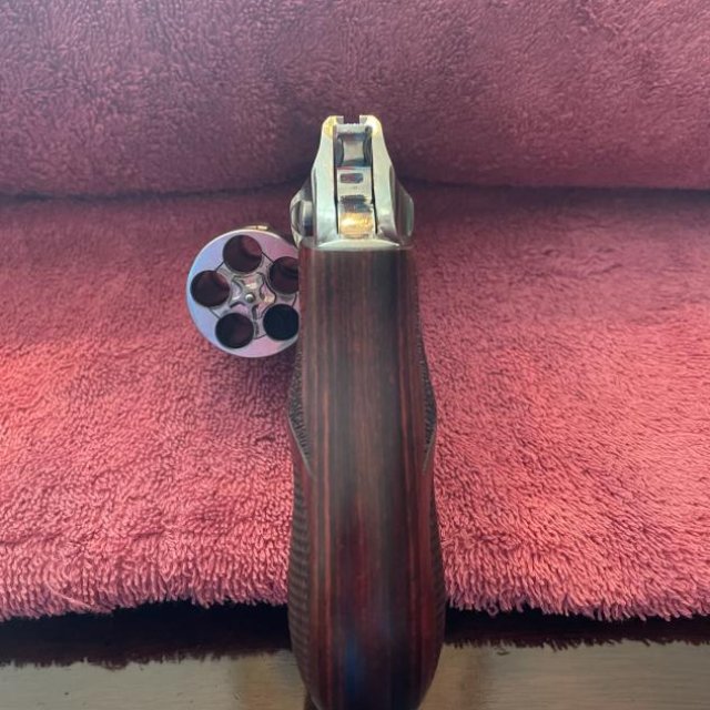 Revolver Ruger SP101