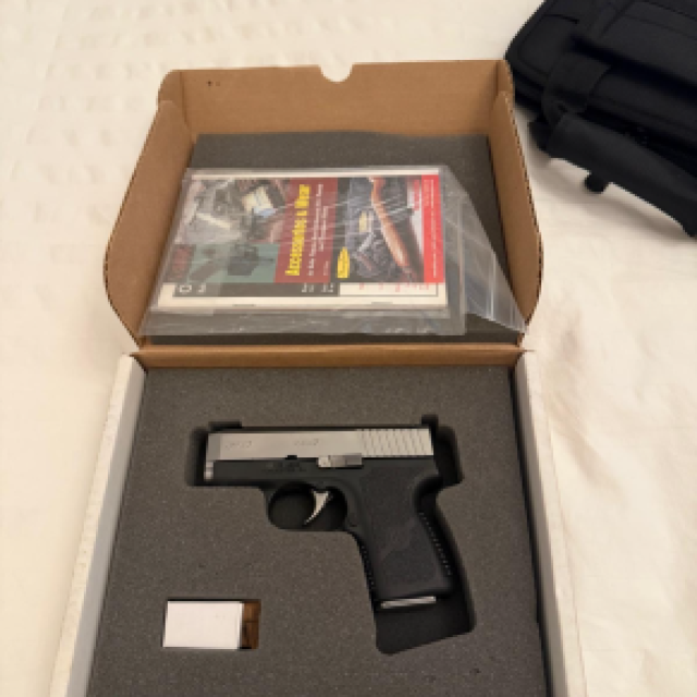 Pistola Kahr CM40