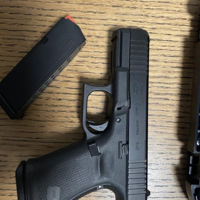 Glock 19 MOS gen5
