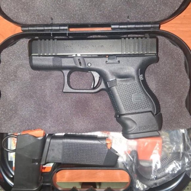 Glock 27 Gen5 — Como nueva. Pago el traspaso.