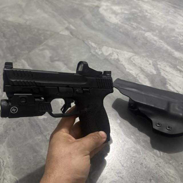 SMITH & WESON 9mm