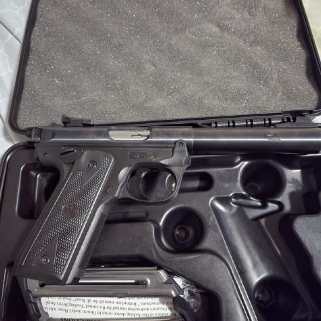 Ruger 22/45 .22LR