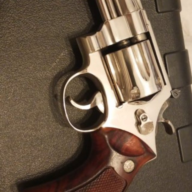SMITH AND WESSON S&W   27-2 CAL  MAG 357