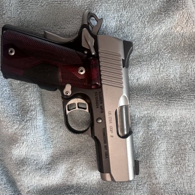 Vendo Pistola Kimber 45 CDP 11