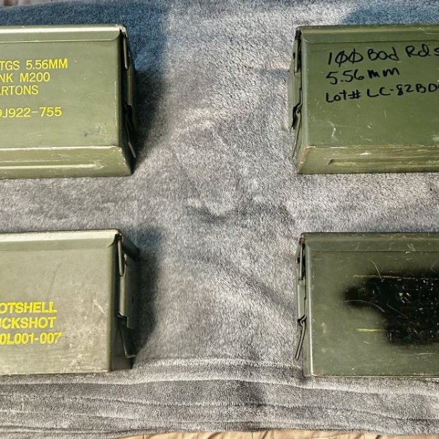 Cajas para almacenar municiones en metal