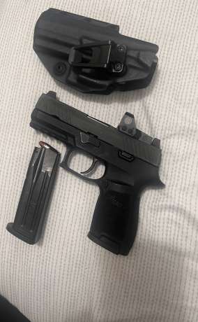Se cambia por  Glock 23 o 27, Venta de Armas de fuego en PR