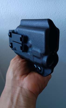 Venta de vaqueta en Kydex para Glock 19, 19x o 45 con linterna Streamlight TLR7 o TLR7A, Venta de Armas de fuego en PR