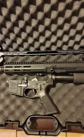 Ar15 pistol,side charging, $750/$890 w/ force reset trigger. , Venta de Armas de fuego en PR