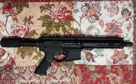 Ar15 pistol,side charging, $750 $890/force reset trigger. , Venta de Armas de fuego en PR