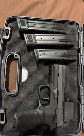 Sig Sauer M18 Black and Extras , Venta de Armas de fuego en PR
