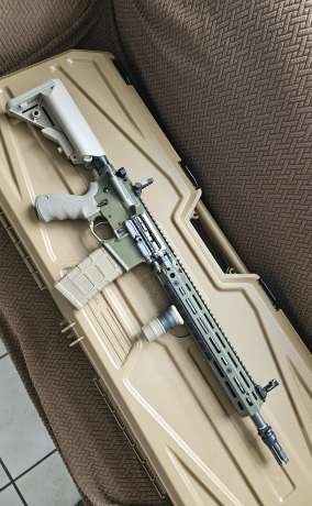 Daniel defense m4a1 riii odg de fabrica con frt15-l3 , Venta de Armas de fuego en PR