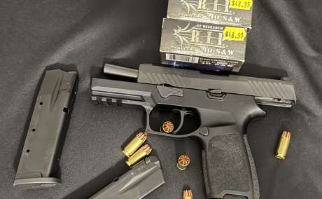 SIG SAUER P320 compacta calibre .40 , Venta de Armas de fuego en PR