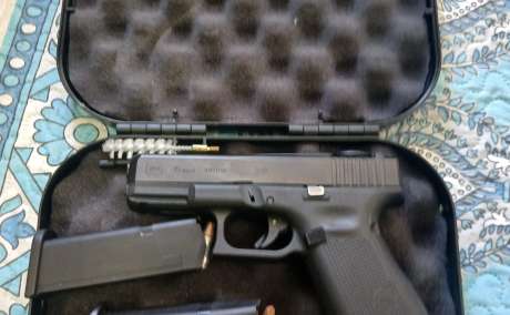 Glock 19 5ta 3 cargadores con su estuche , Venta de Armas de fuego en PR