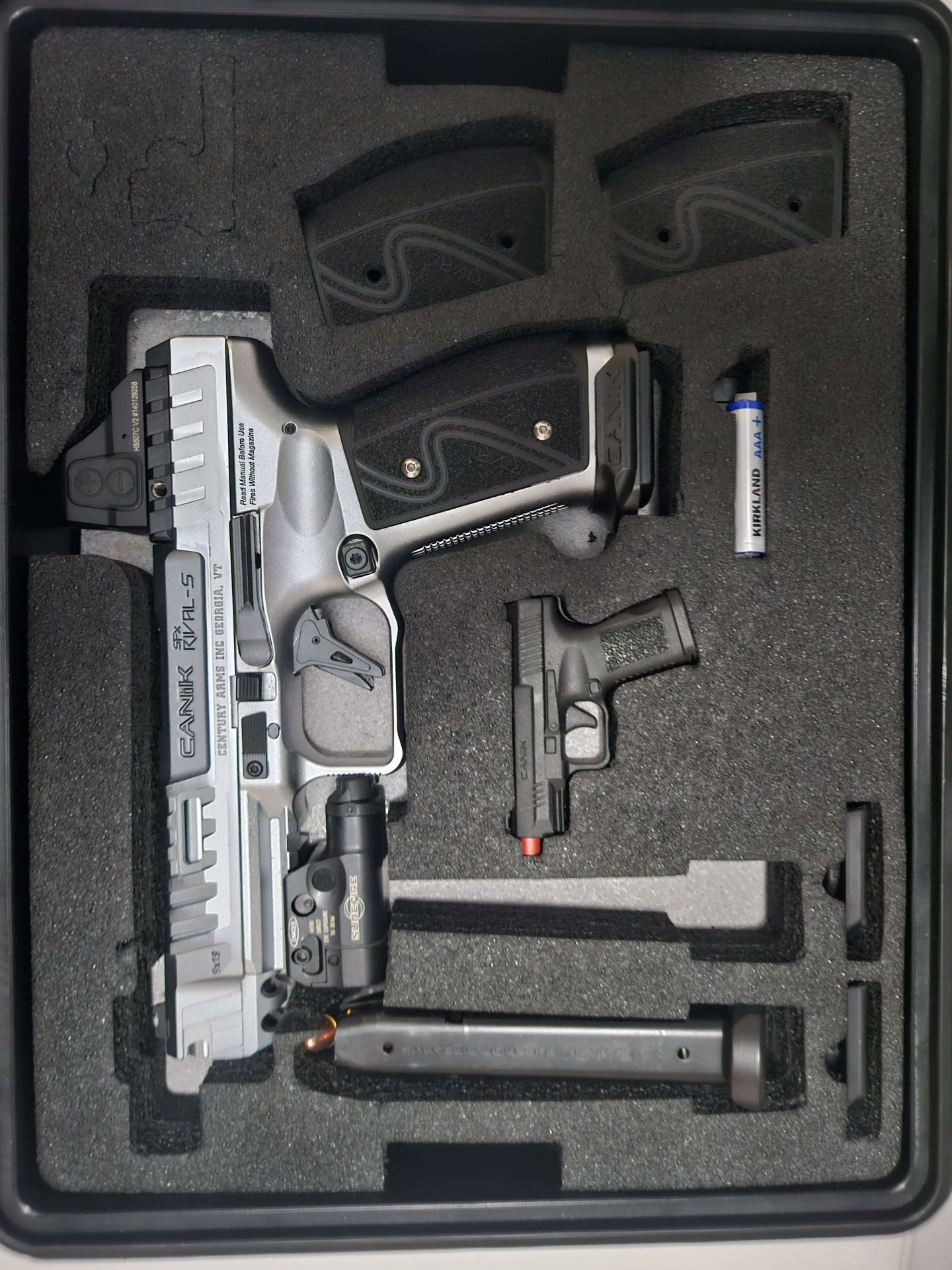 Canik Rival Steel Frame con extras , Venta de Armas de fuego en PR