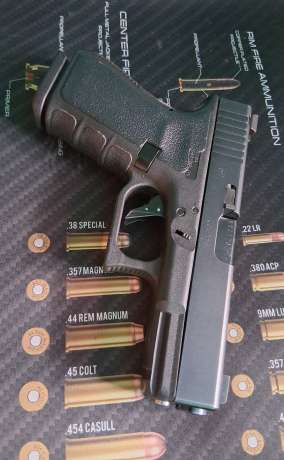 Glock 23 3ra gen muchos extra lea descripcion , Venta de Armas de fuego en PR