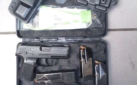 SIG SAUER P365, Armas de fuego en PR
