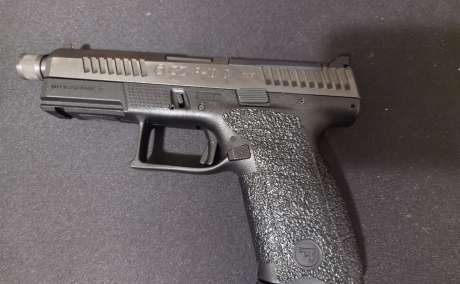 Cz p10c SR, Armas de fuego en PR