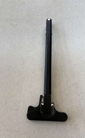 Charging handle mil spec, Armas de fuego en PR