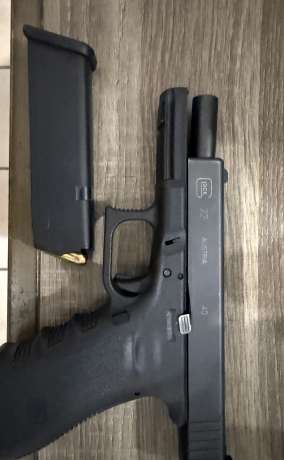 Glock 22 .40, Armas de fuego en PR