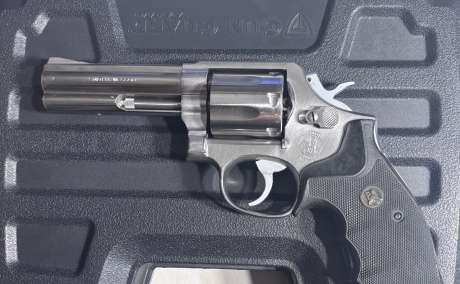 Revólver marca Smith & Wesson modelo 681-2 , Venta de Armas de fuego en PR