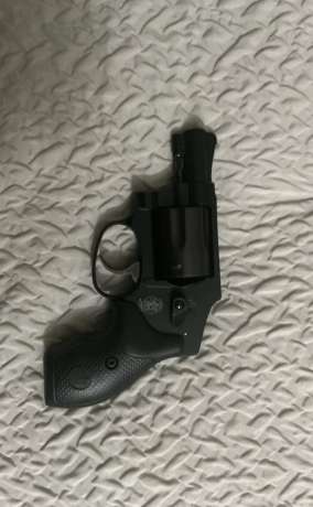 S&amp;W M442-2 .38, Armas de fuego en PR
