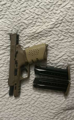 S&amp;W MP9 2.0 9mm, Armas de fuego en PR