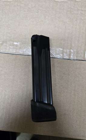Magazine 21r echelon, Venta de Armas de fuego en PR