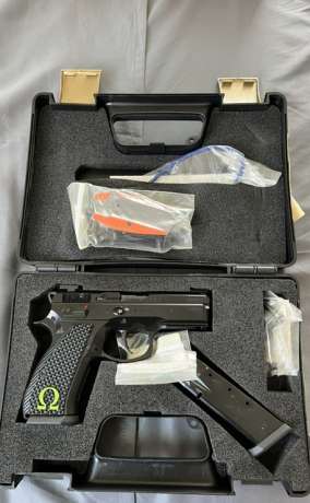 CZ Omega, Venta de Armas de fuego en PR